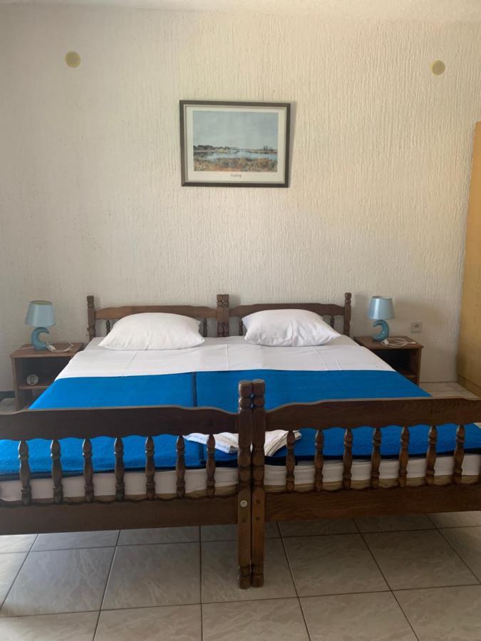 Apartmani Dzapo Срима Екстериор снимка